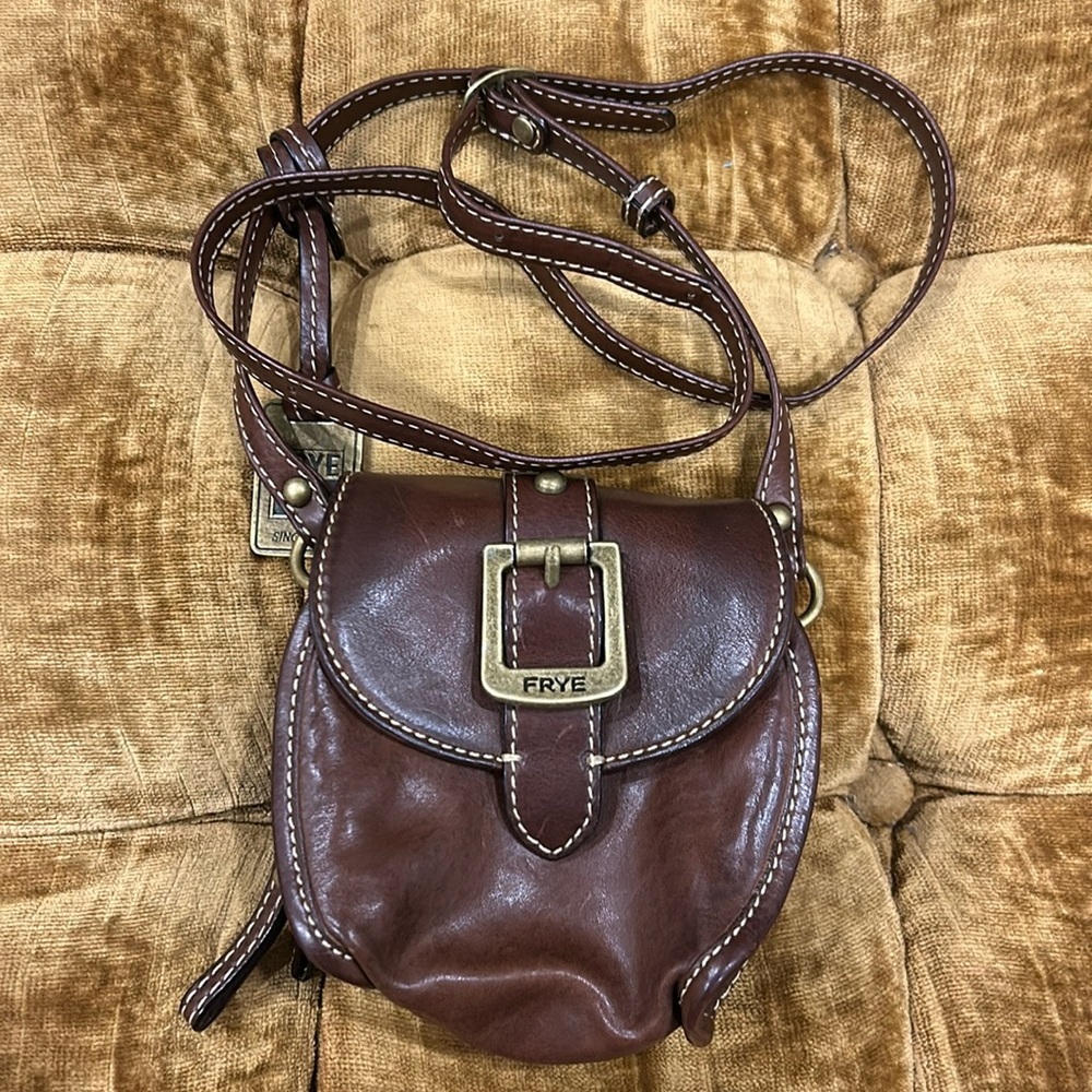 Frye Vintage Mini Round Crossbody Leather Bag (NWOT)